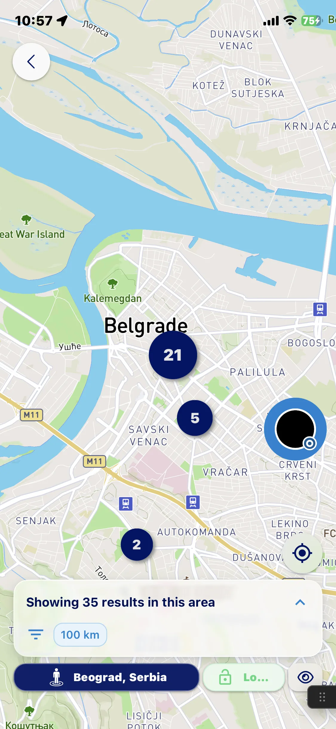 RU4M app — live map with professionals nearby